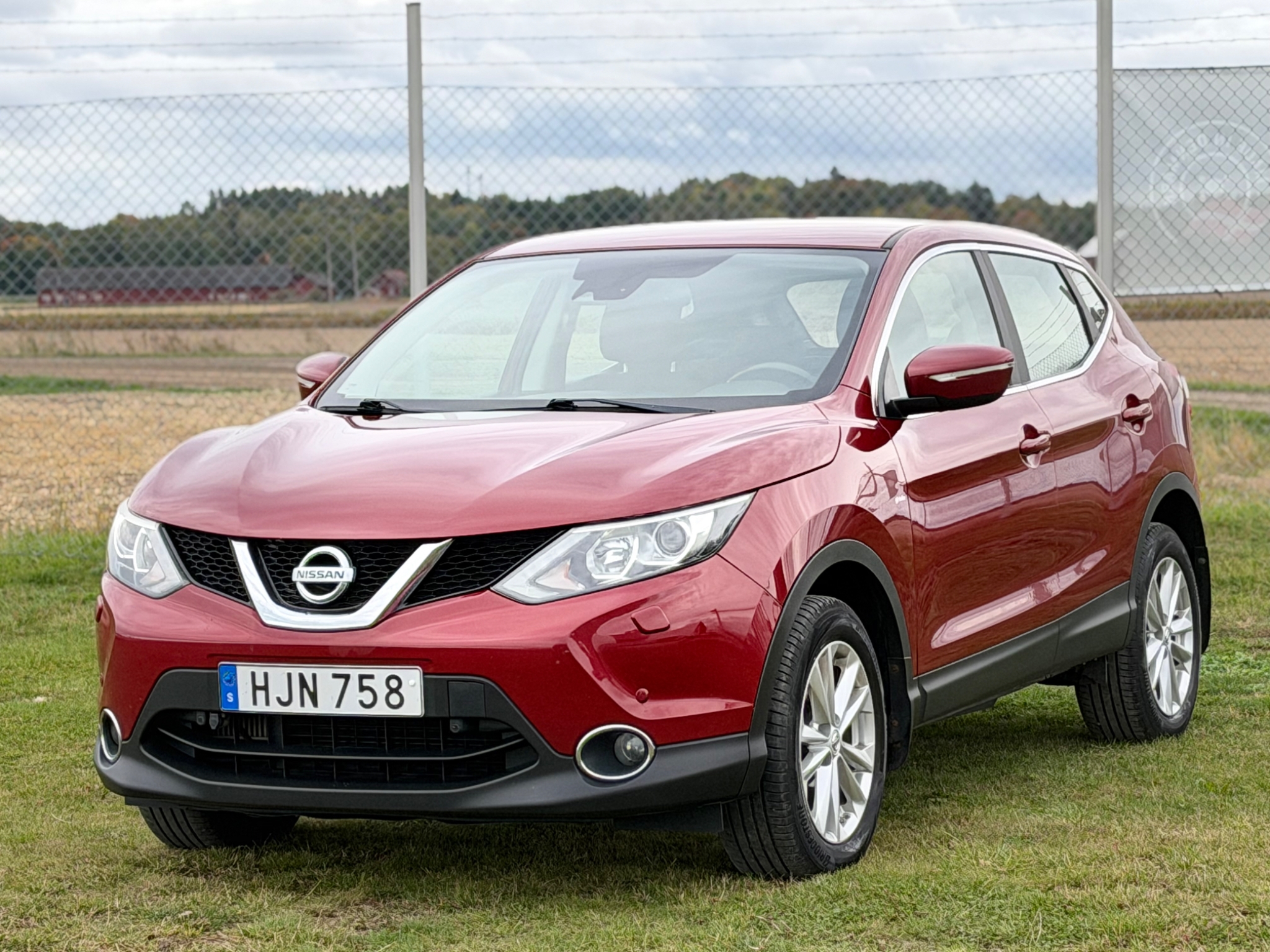 Nissan Qashqai 1.6 dCi DPF 1 ÅRS GARANTI 2014, bild 2/10