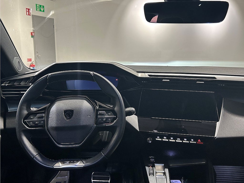 Bild på Peugeot 408 GT 1.2 PT 130hk Aut - 360-KAMERA