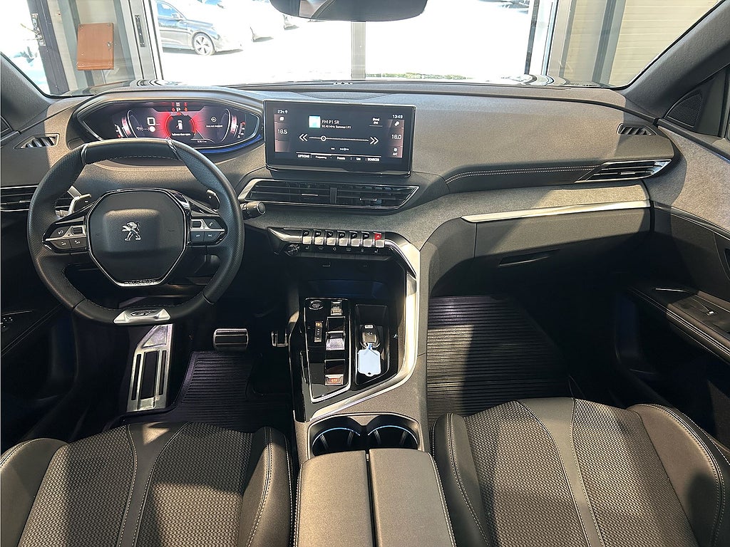 Bild på Peugeot 3008 GT 1.2 PT 130hk Aut - B-KAMERA, P-SENSORER