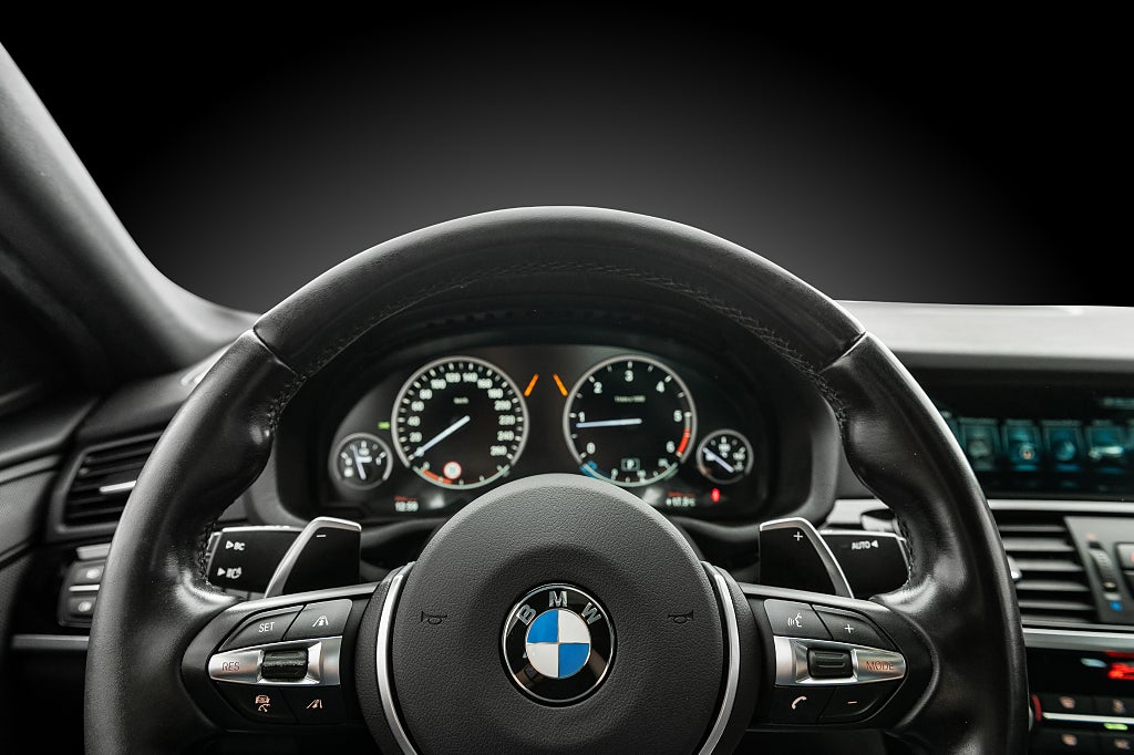 BMW X4 2017 - miniatyr 9