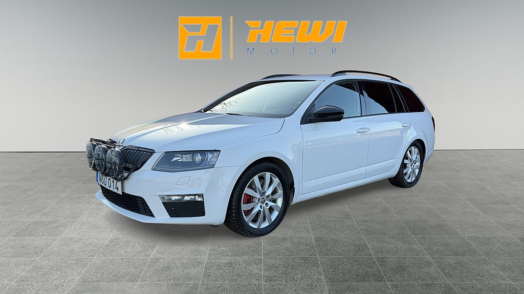 Skoda Octavia RS 2.0 TDI 184HK Automat|Drag|Värmare|Nyservad