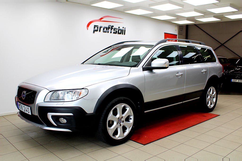Volvo XC70 D4 AWD Classic Summum Navi Drag 1-ägare Euro 6 VOC Fin
