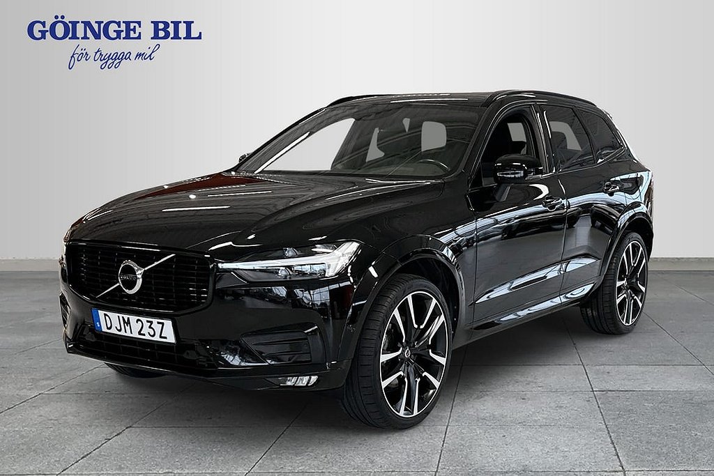 Volvo XC60 B5 AWD Diesel R-Design B&W/ 22"/ Drag /Panorama