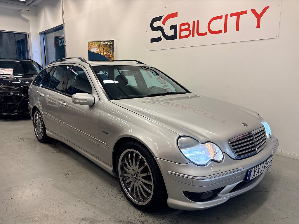 Mercedes-Benz C32 32 T AMG 354HK UNIK TAKLUCKA NYBESIKTAD 0% RÄNTA 