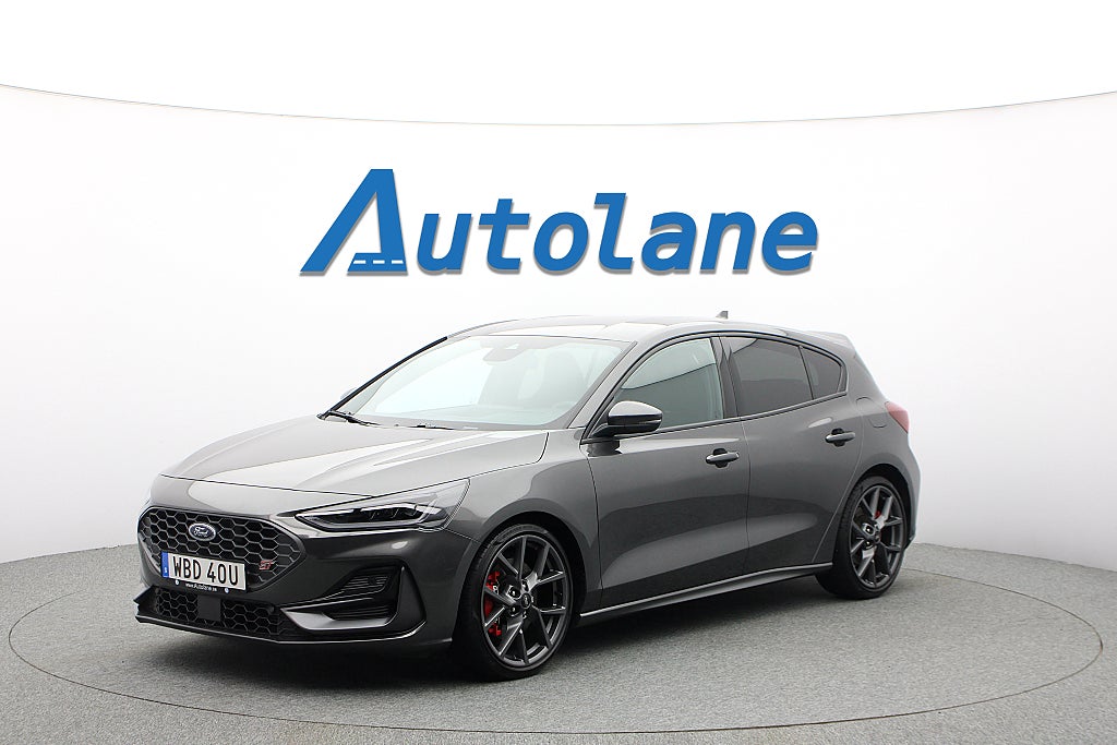 Ford Focus ST Bang & Olufsen, Kamera, BLIS, GPS, Revmatch 280hk