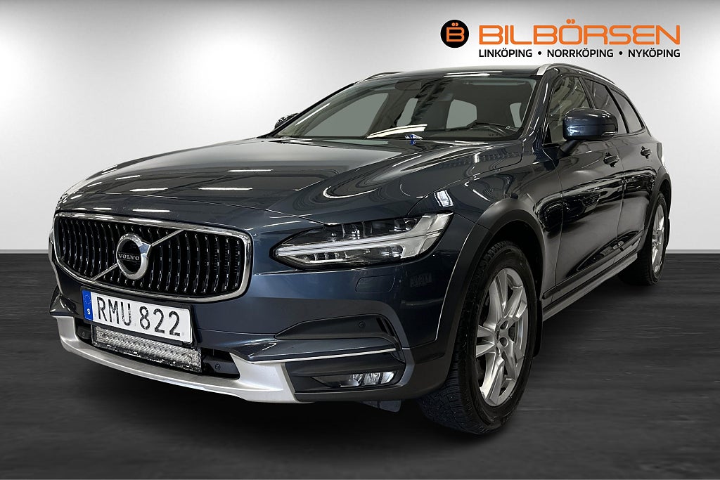 Volvo V90 Cross Country D4 AWD Insciption Pro (Läder, Drag, Minne)