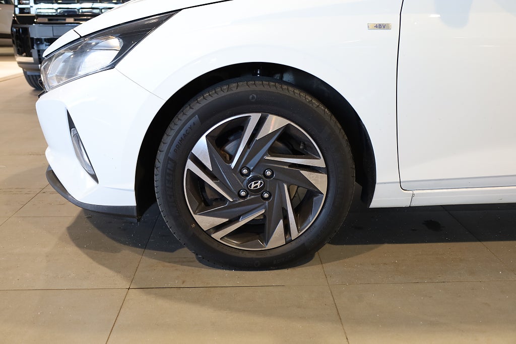 Hyundai i20 1,0 T-GDI 100hk Essential Aut Kamera Motorv