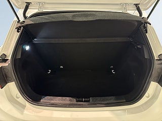 MG 3 Hybrid+ Luxury Carplay 360° Pvärm Garanti S/V-hjul MOMS – bild 12
