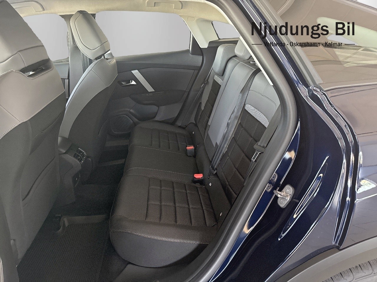 Citroen C4 2025, photo 7/37