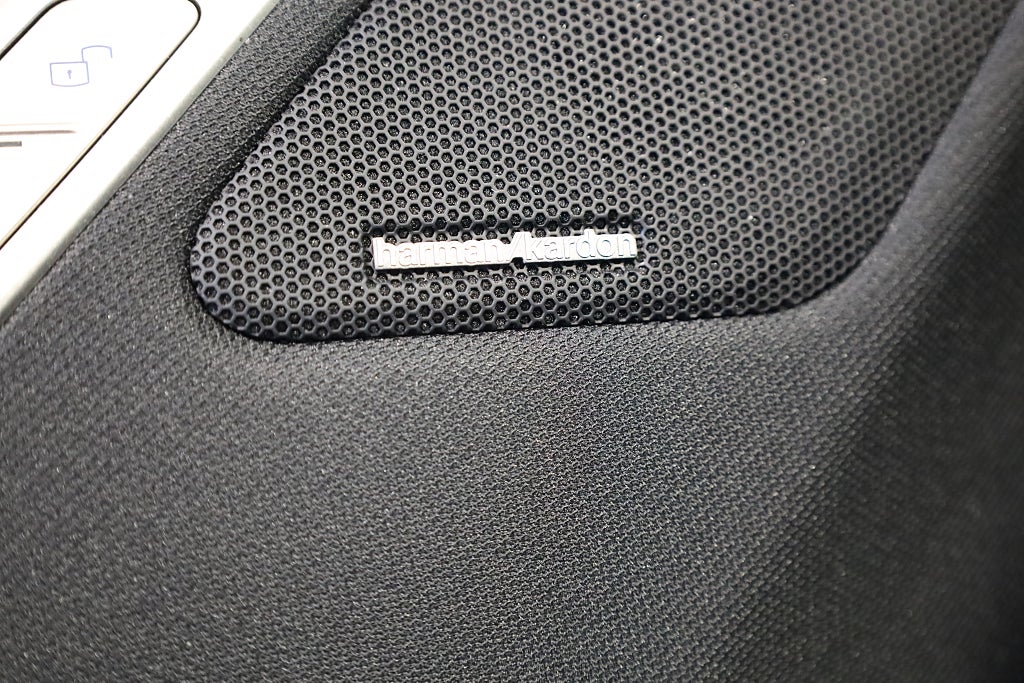 BMW iX xDrive50 Comfort Pano H&K 360° Leasbar HUD Drag