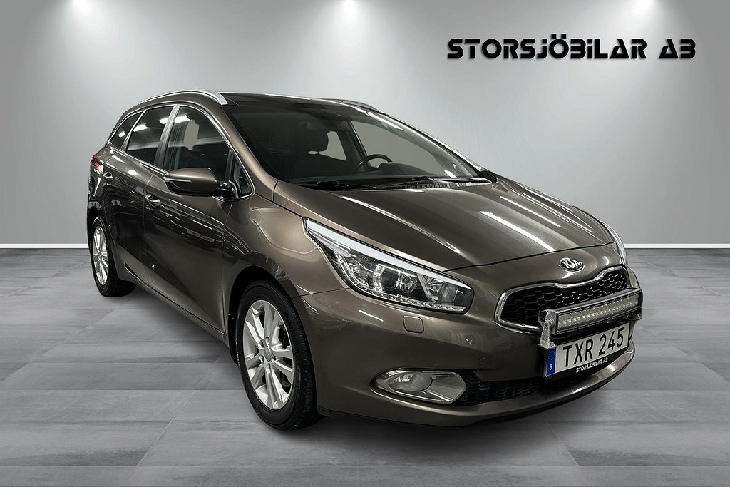 Kia CEED _sw 1.6 GDI EX Comfort  + Vinterhjul