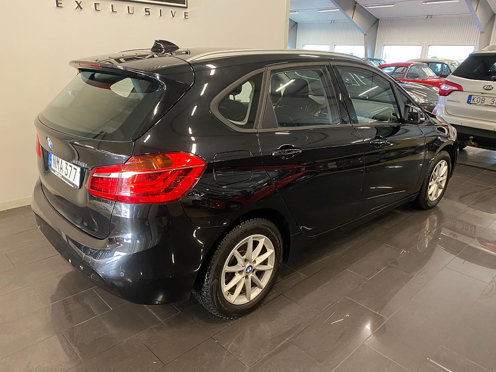 BMW 218i 2016 - miniatyr 3