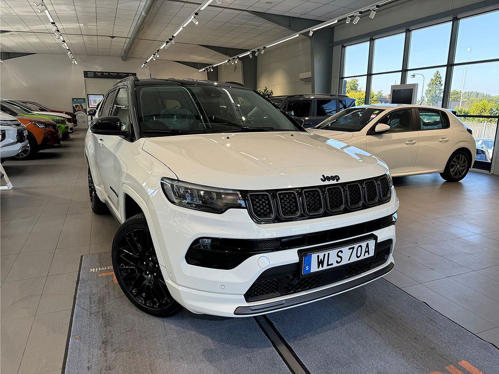 Jeep Compass 4xe Automatisk, 240hk - CARPLAY