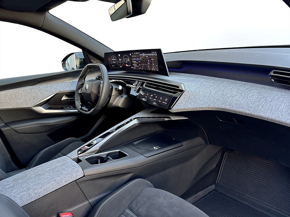 Bild på Peugeot 5008 GT HYBRID 145hk Aut - 7-SITS,360-KAMERA