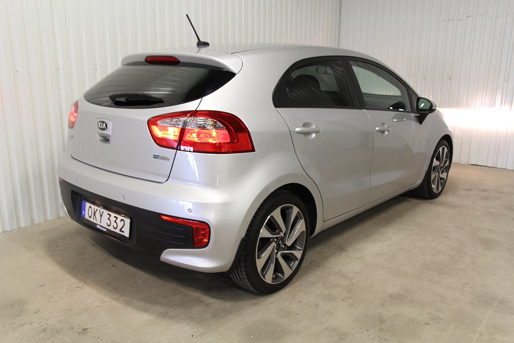 Kia Rio 5-dörrar 1.2 Special Edition utrustad och fin