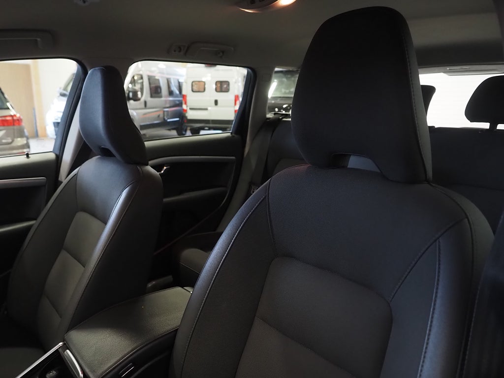 Volvo V70 D3 150hk Classic Kinetic D-Värmare P-Sensorer VOC 2016