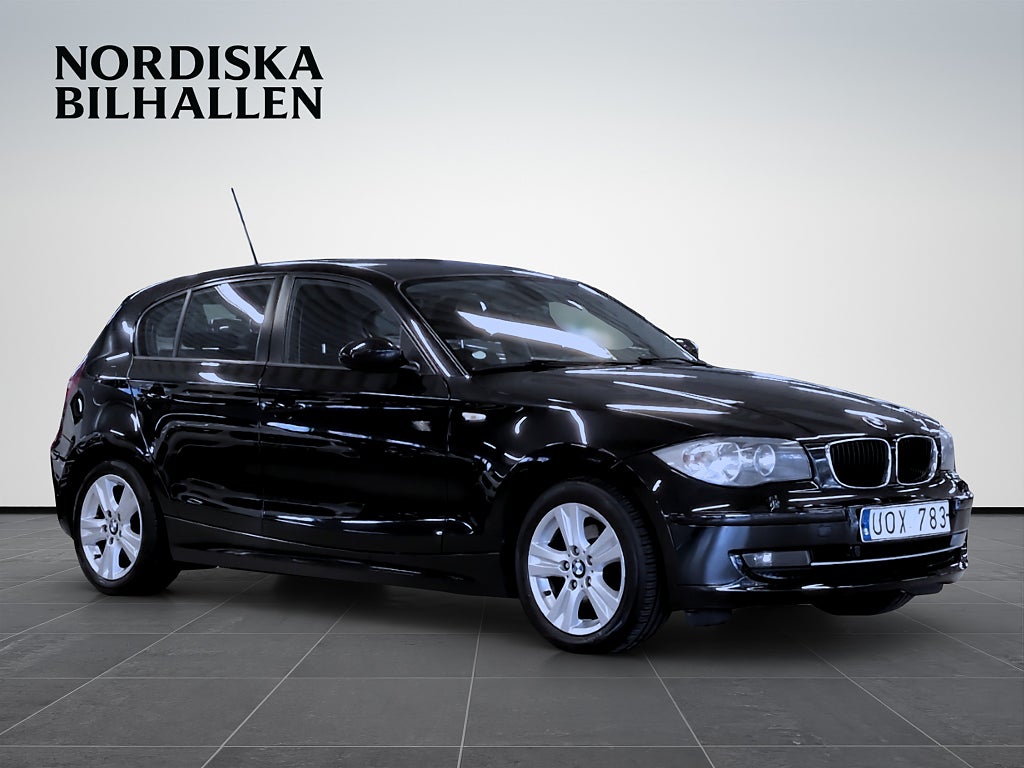 BMW 118d 5-dörrars Advantage, Comfort P-sensorer Motorvärmare 