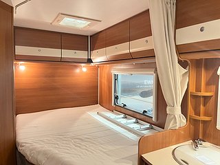 Husbil-halvintegrerad Carado T 348 17 av 21