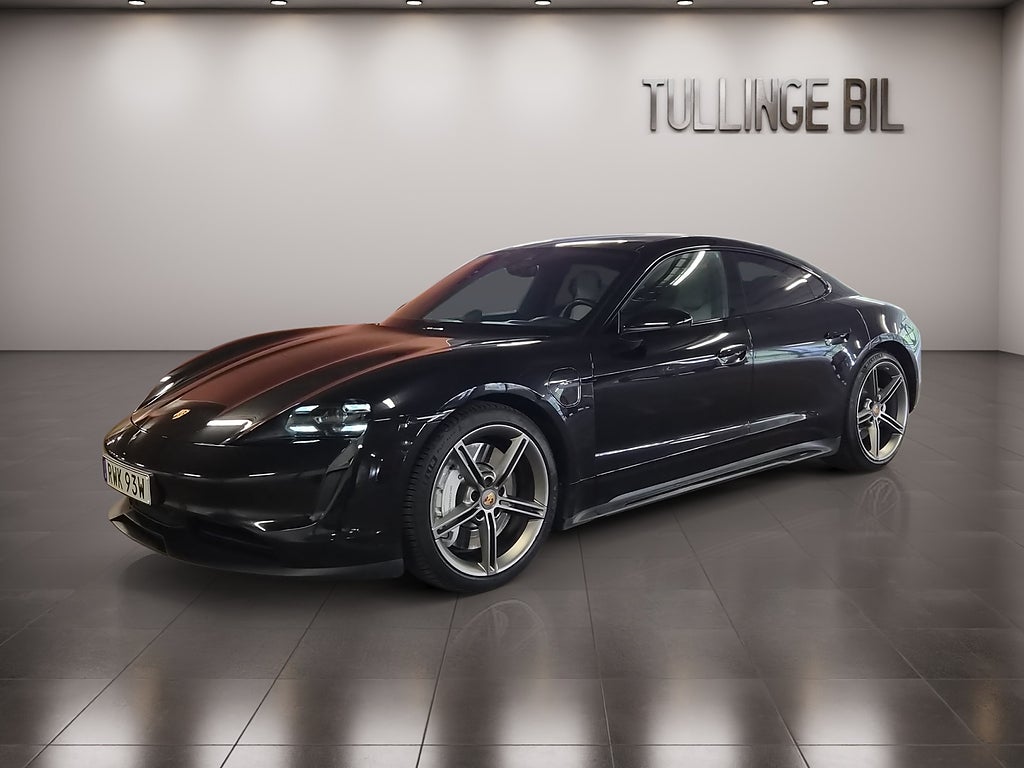 Porsche Taycan 4S 490HK Sport Chrono Panorama BOSE Matrix 14-Vägs MOMS