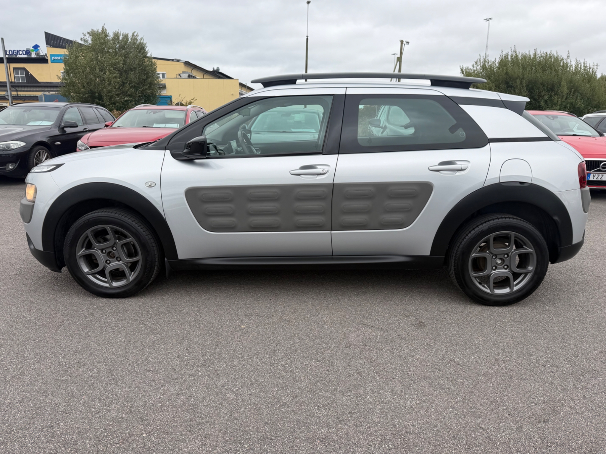 Citroen C4 Cactus 2016, kuva 2/10