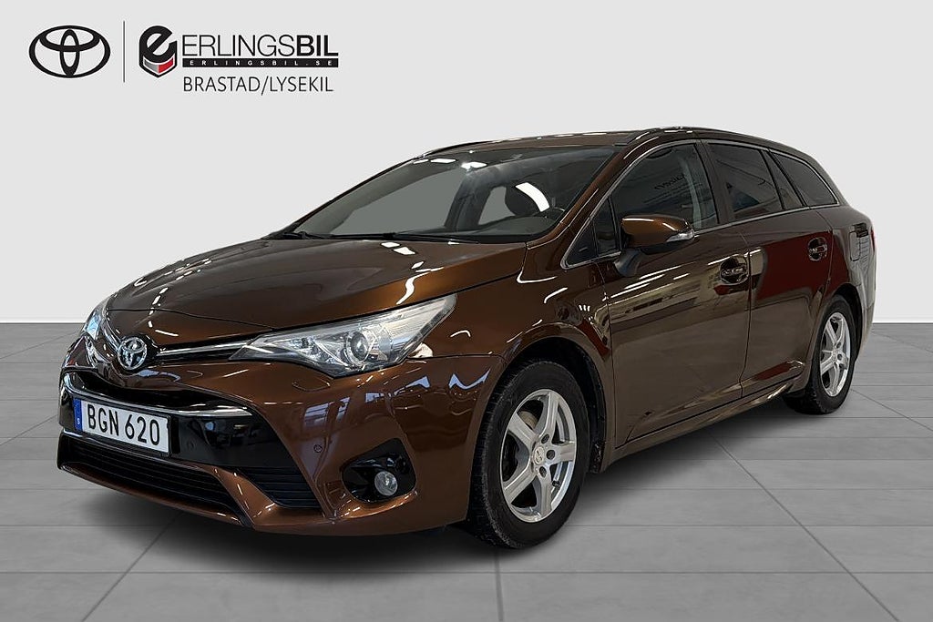 Toyota Avensis KOMBI 1.6 D-4D ACTIVE PLUS MAN V-HJUL DRAG