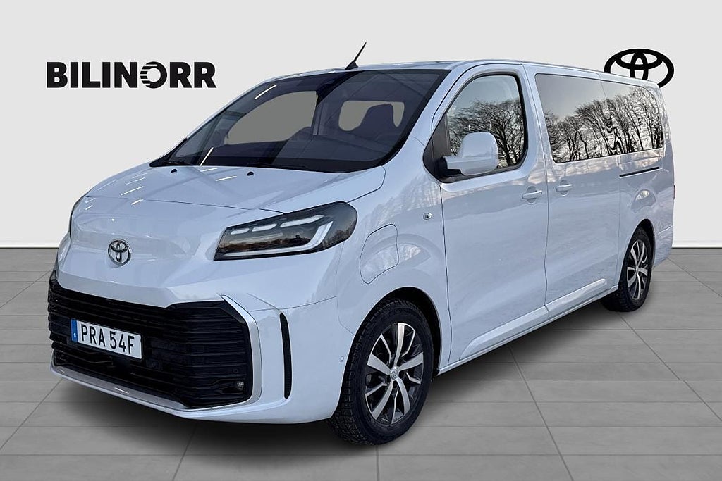 Toyota ProAce Verso Electric Long 75 EL 75KW Premium med skinn och Panoramatak