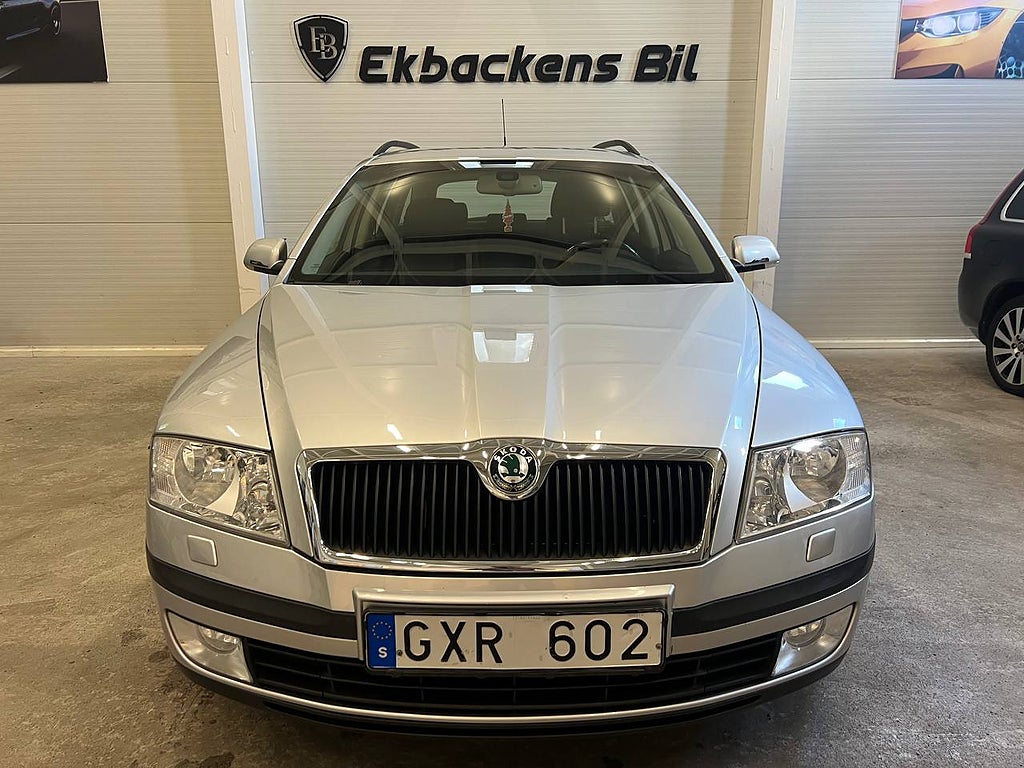 Skoda Octavia Kombi 1.6 FSI TipTronic Euro 4
