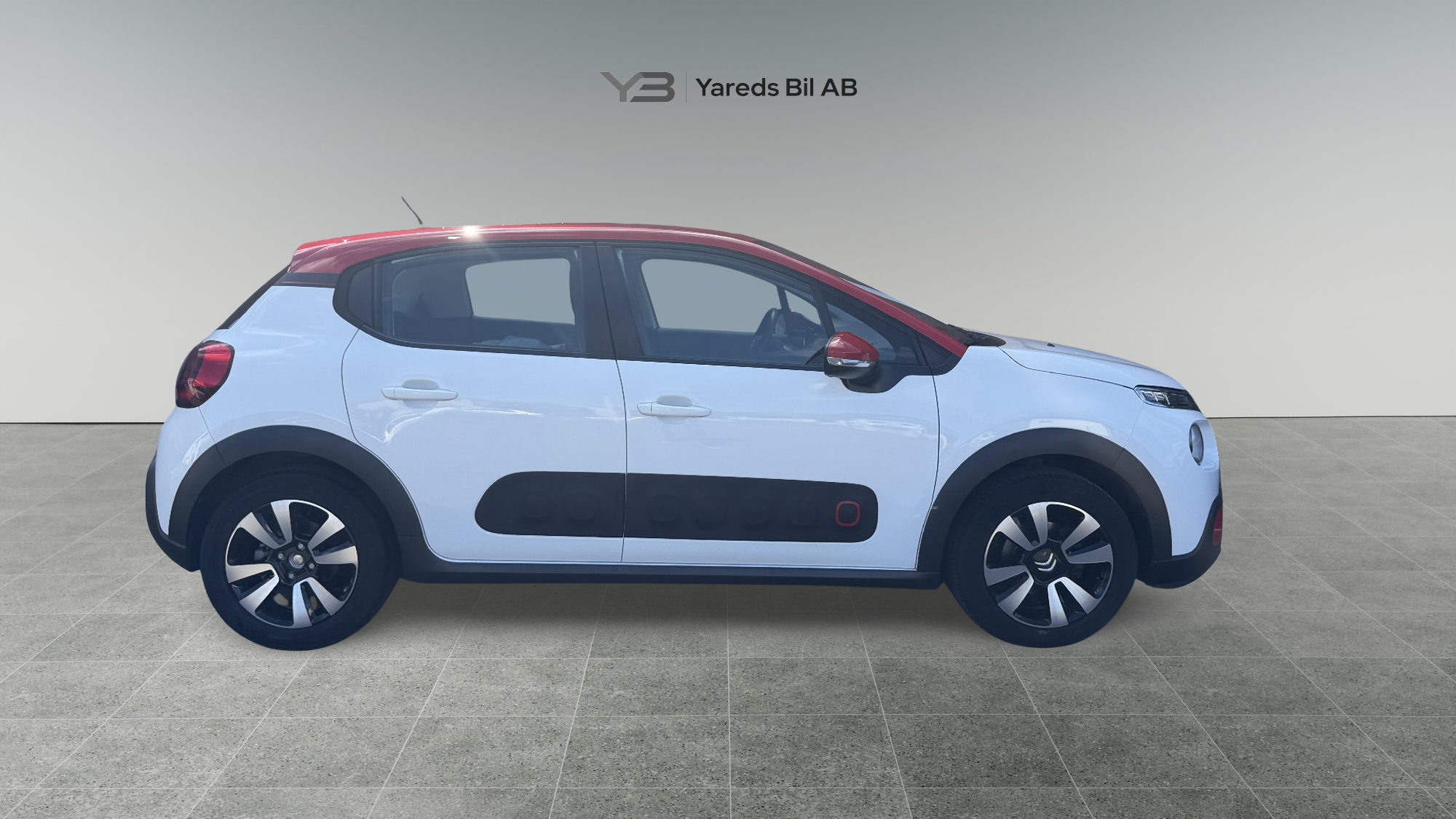 Citroen C3 1.2 PureTech 110 EAT 2017, kuva 4/10