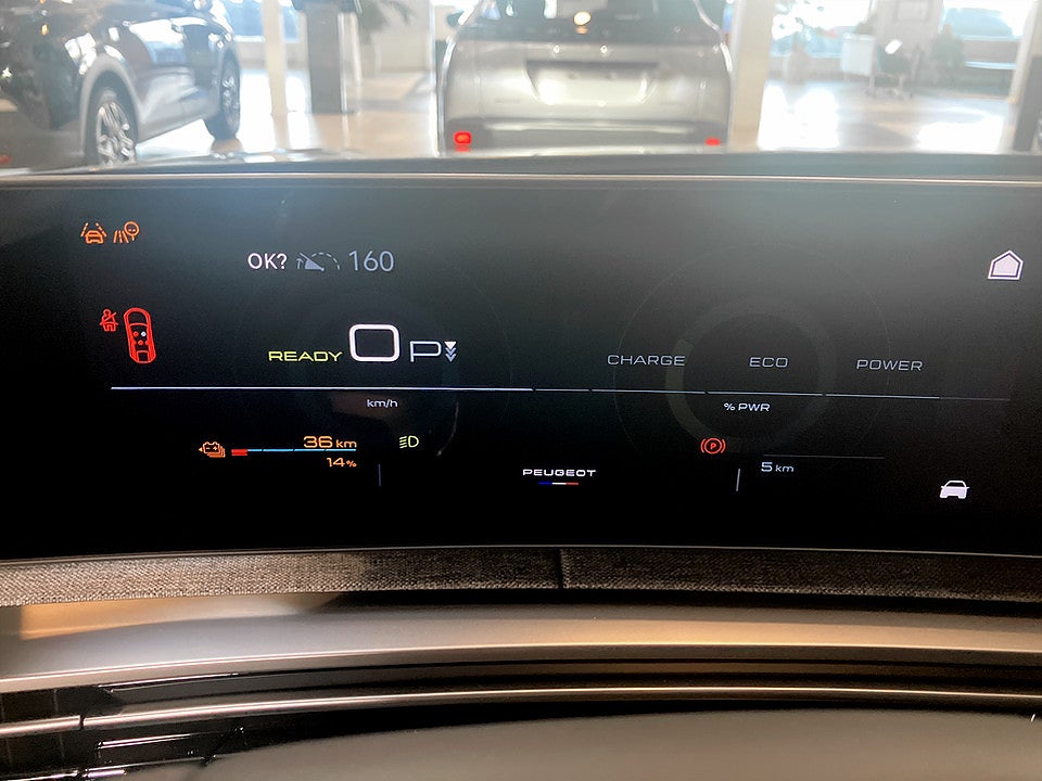 Bild på Peugeot E-3008 GT 214hk Aut KAMPANJRÄNTA 3,99%