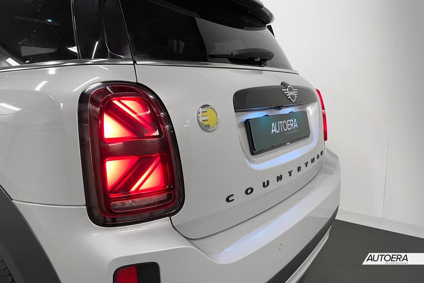 MINI Countryman Cooper SE ALL4 2021, photo 6/49