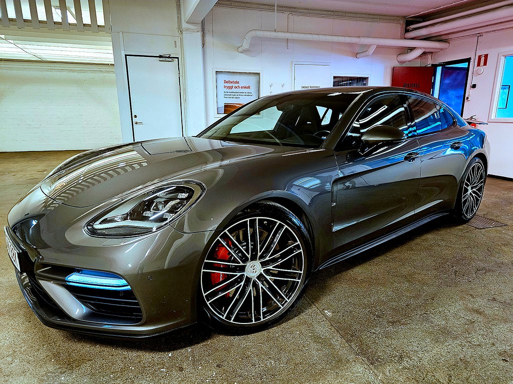 Porsche Panamera Turbo PDK Sportchrono, 21", Sportavgas 