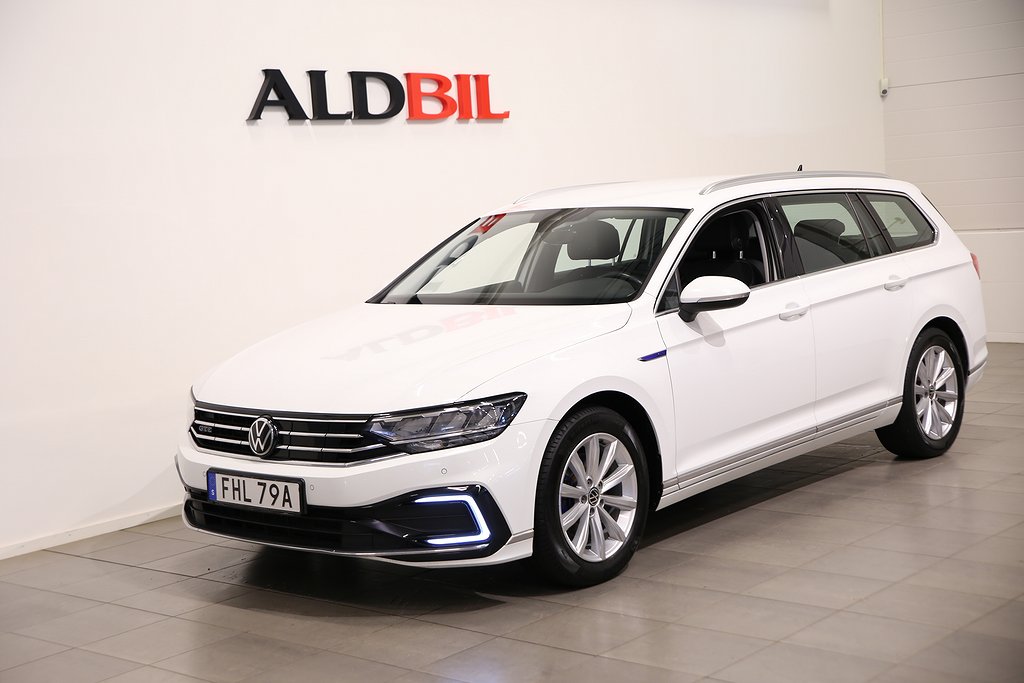 Volkswagen Passat GTE 218hk Plug-in Hybrid SC DSG / Dragpkt / Värm / Backkamera