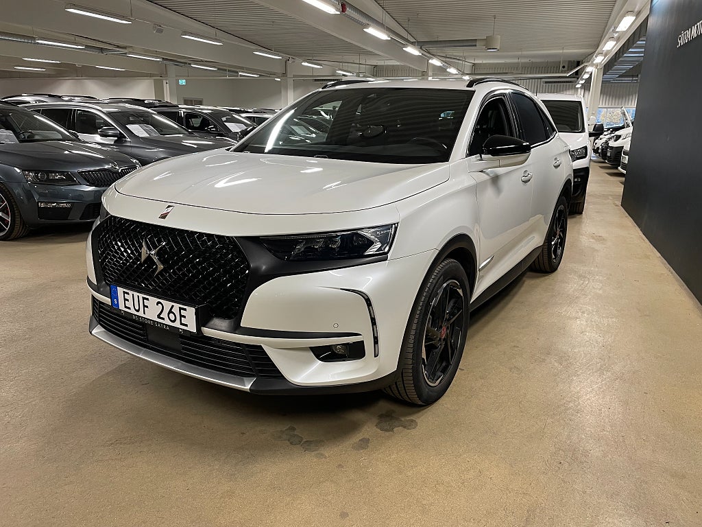 Bild på DS 7 Crossback E-Tense Performance 300hk 4x4 - ELBAKLUCKA