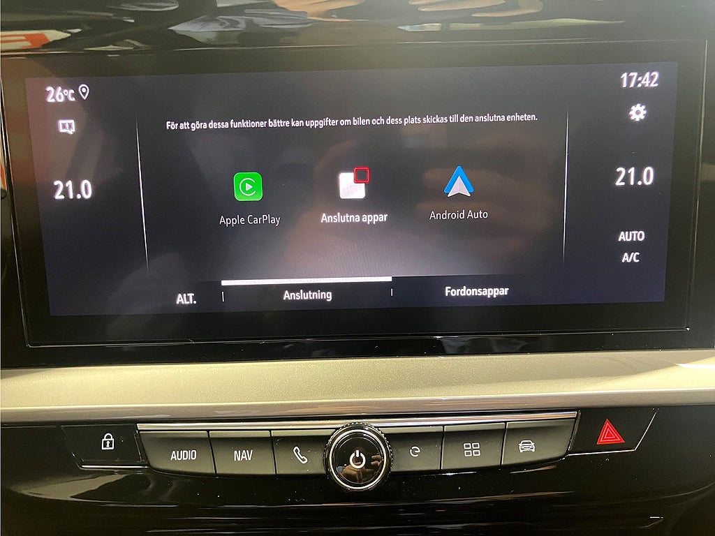 Bild på Opel Mokka-e Ultimate 50kWh 136hk Aut - B-KAMERA, CARPLAY, RATTVÄRME