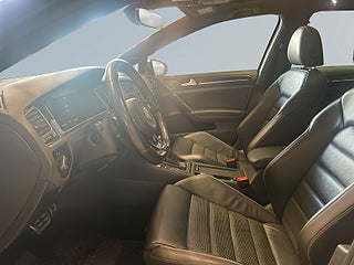 Volkswagen Golf R 2.0 TSI BMT 4Motion Mvärme Panorama S&V-däck Bkamera – bild 7