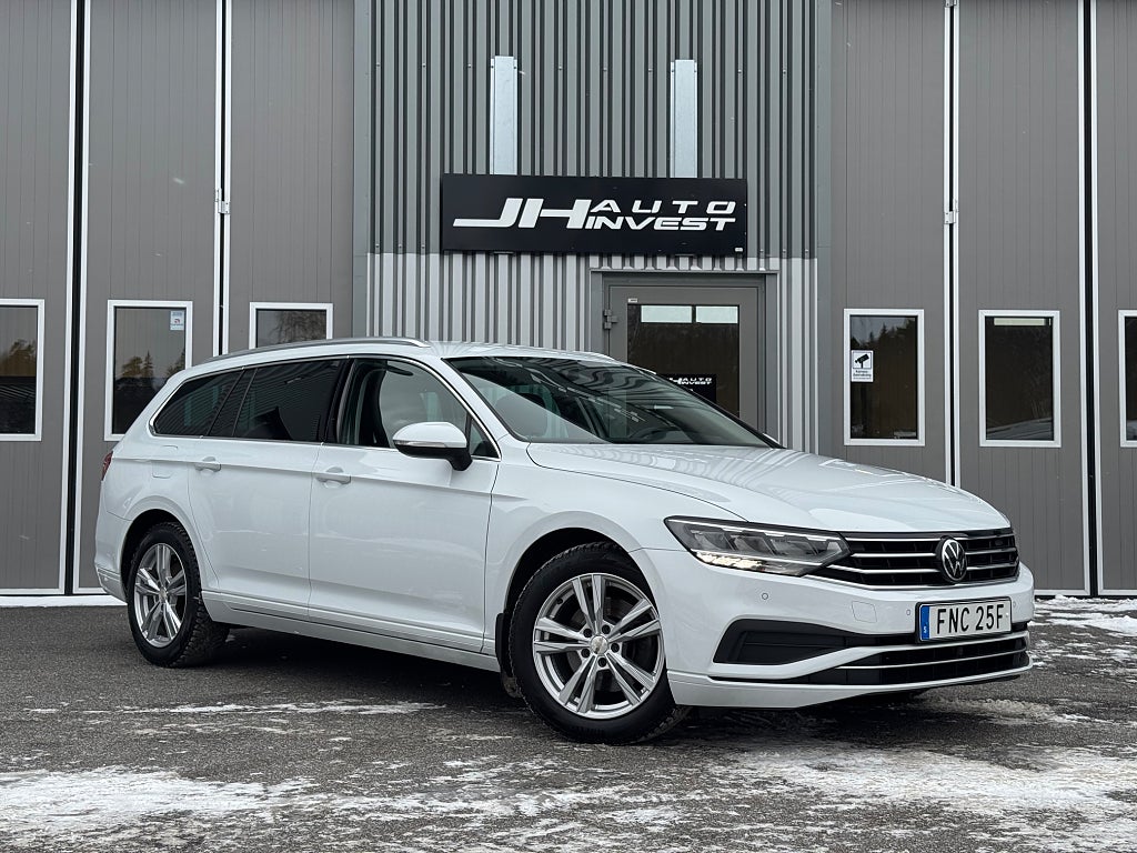 Volkswagen Passat Sportscombi 1.5 TSI  Business Edition, Drag, Backkamera