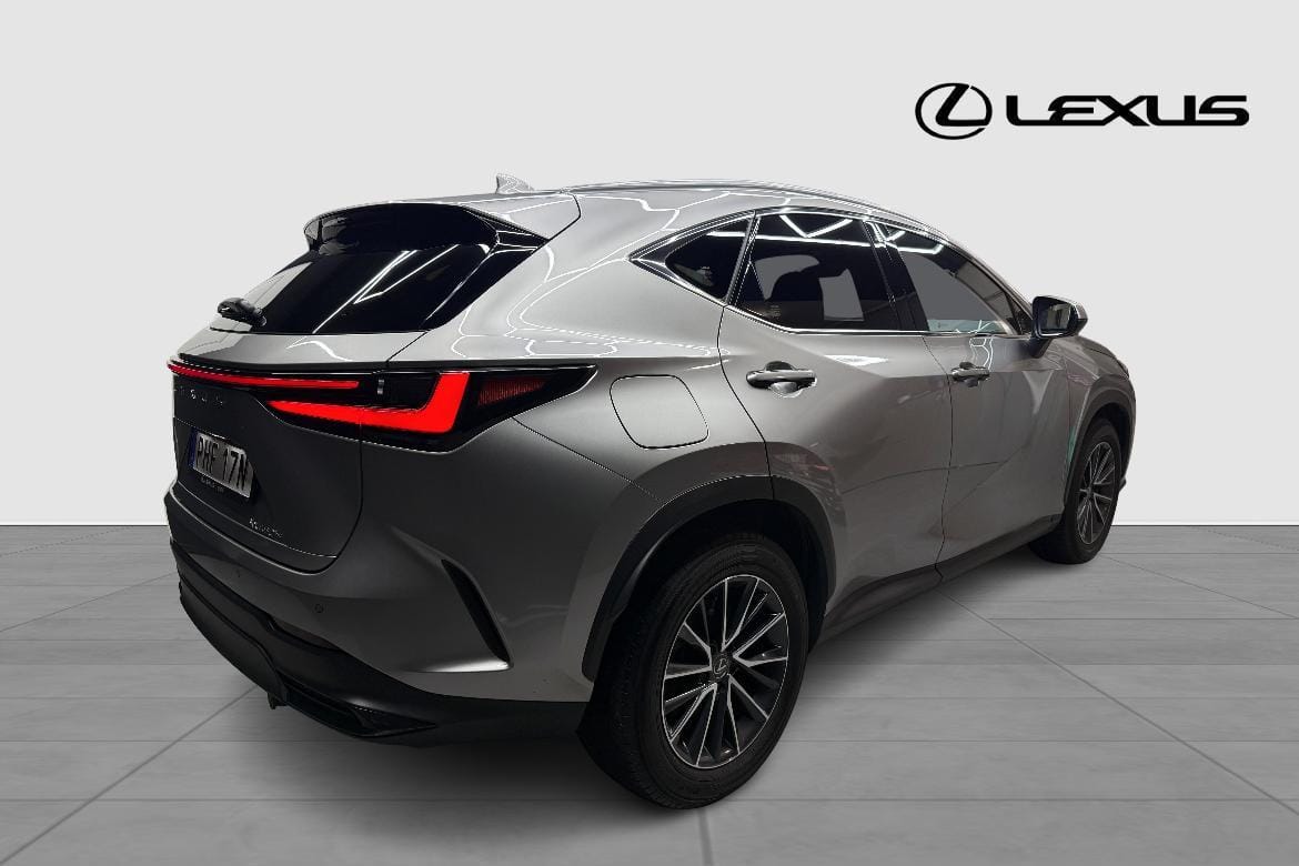 Lexus NX 450h+ EXECUTIVE DRAG V-HJUL 2023, bild 5/10