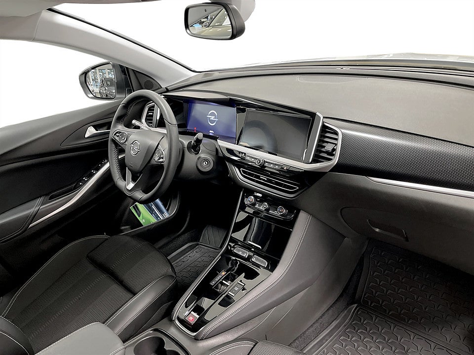 Bild på Opel Grandland GS 1.2 PT 130hk Aut B-KAMERA NAVI