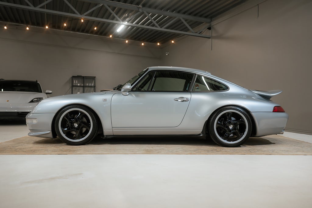 Porsche 911 993 Carrera