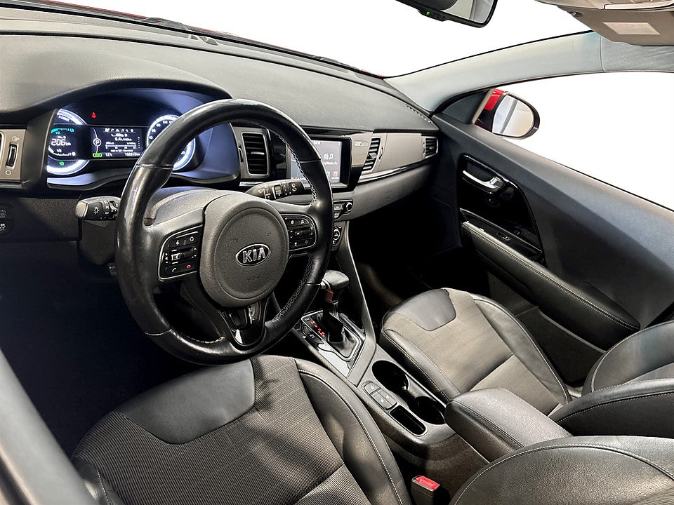 Bild på Kia Niro Advance Plus Hybrid 141hk Aut DRAG NAVI