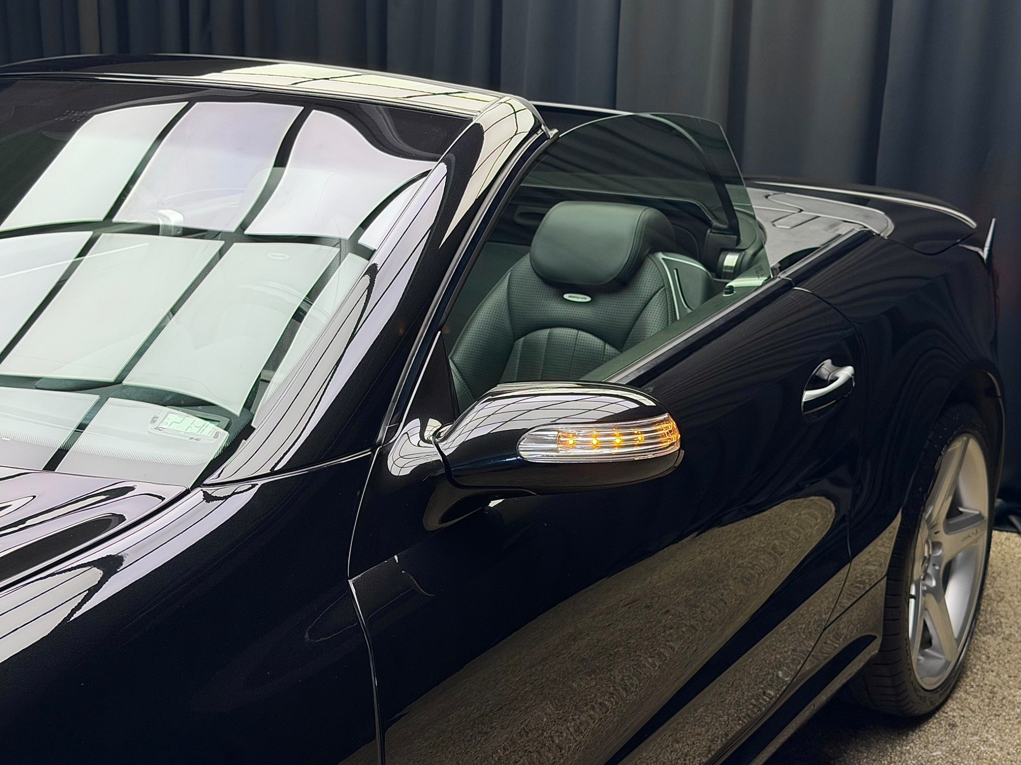 Mercedes-Benz SL 2005, kuva 5/49