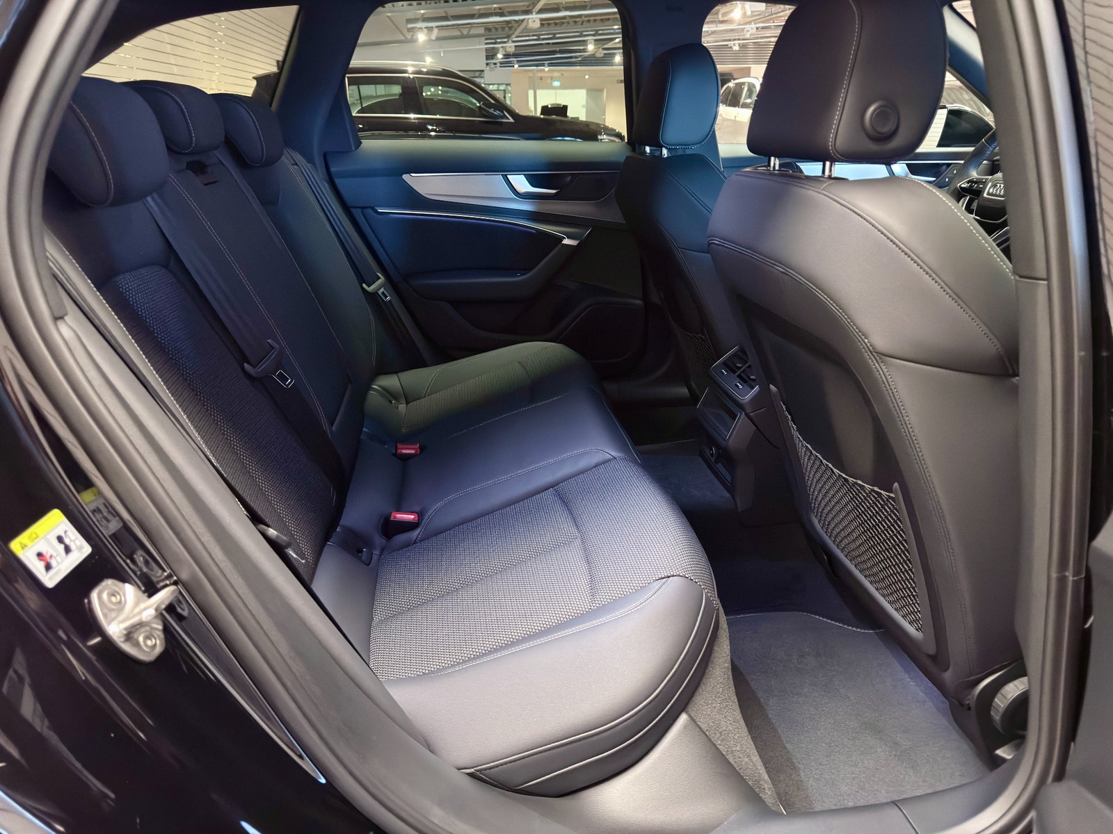Audi A6 Avant 40 TDI quattro S Tronic | S-Line | Drag | Värmare 2023 - miniatyr 21