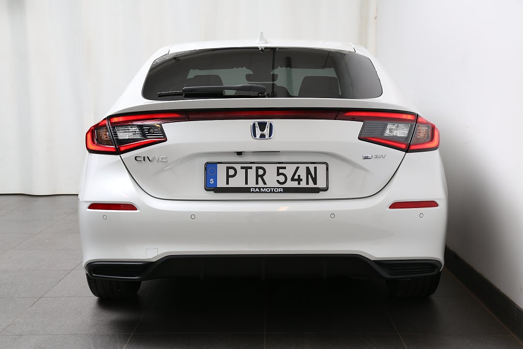 Honda Civic Elegance FullHybrid | i Lager | 8 År garanti 2026