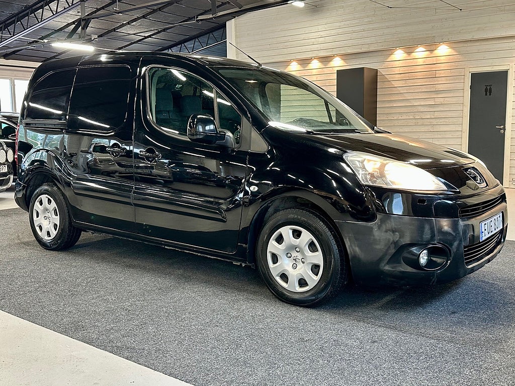 Peugeot Partner Skåpbil 1.6 HDi Dragkrok 3-sits 90hk