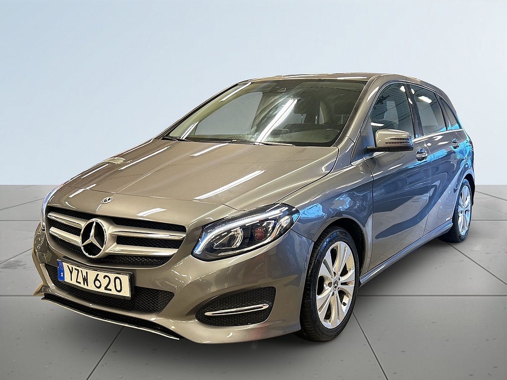 Mercedes-Benz B 180 d 7G-DCT Urban MoK-värm/P-Sens/SoV-däck/CarPlay