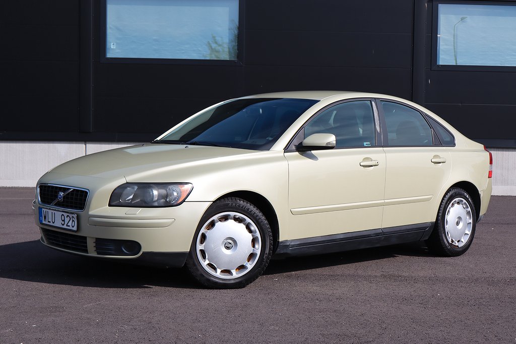 Volvo S40 2.4 / Automat / Ny kamrem / AC 