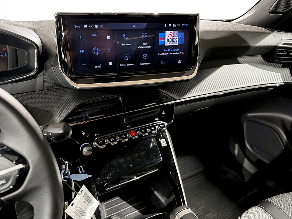 Bild på Peugeot 2008 Allure 1.2 PT 130hk Aut CARPLAY P-SENSORER