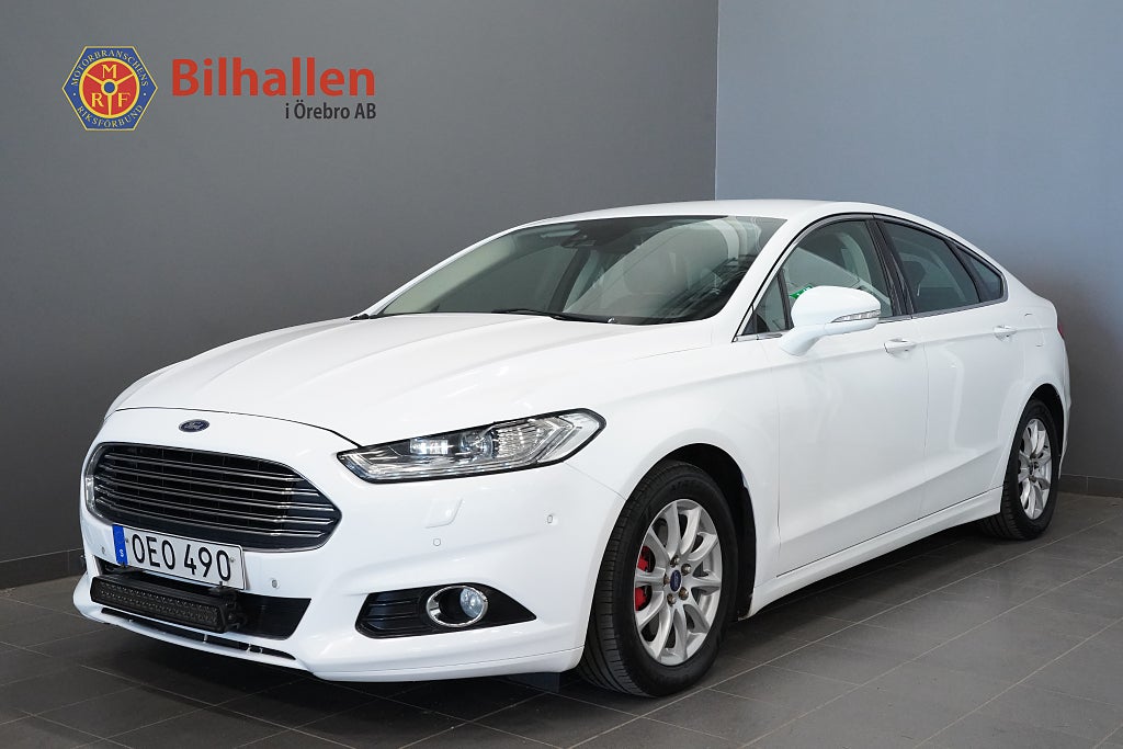 Ford Mondeo 2.0 TDCi ECOnetic Business Navi Värmare Kamera Skinn