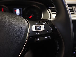 Kombi Volkswagen Passat 19 av 21