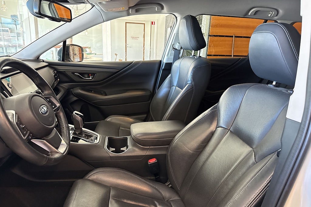 Subaru Outback 2.5 4WD XFuel Lineartronic Limited Kamera Carplay  miniatyr 13